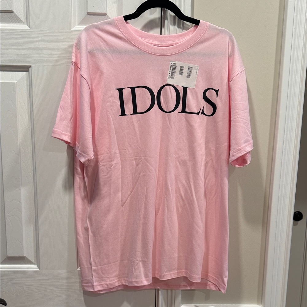 NWT YUNGBLUD Baby Pink IDOLS T-Shirt Sz L